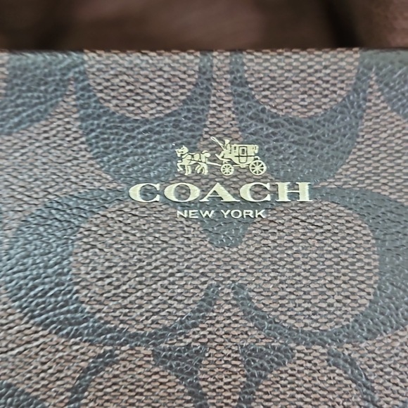 Coach Signature C Coated Canvas & Leather Large Zip Wristlet In Brown & Fuchsia - Picture 5 of 13